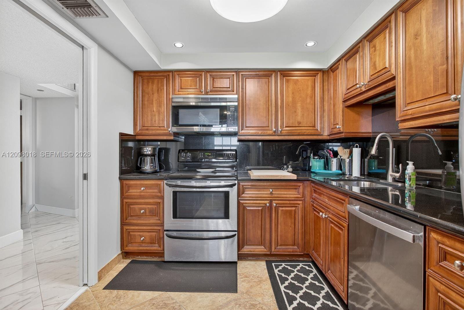 2900 N Course Drive 905, Pompano Beach, FL 33069 photo 7