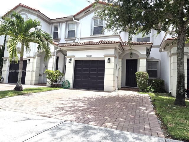 10840 NW 79th Street, Doral, FL 33178
