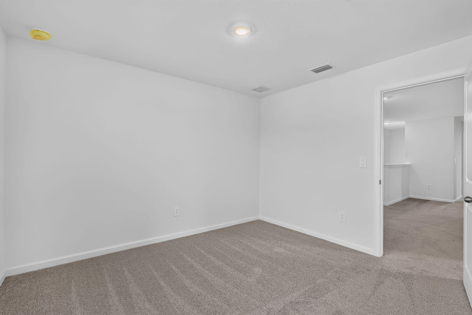 663 Salisbury Circle, Fort Pierce, FL 34982 photo 18