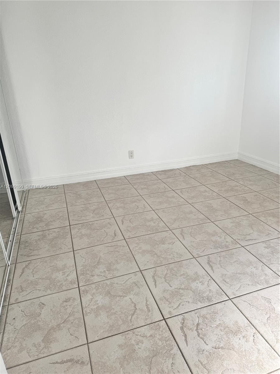 7910 Taft Street 309 — photo 8