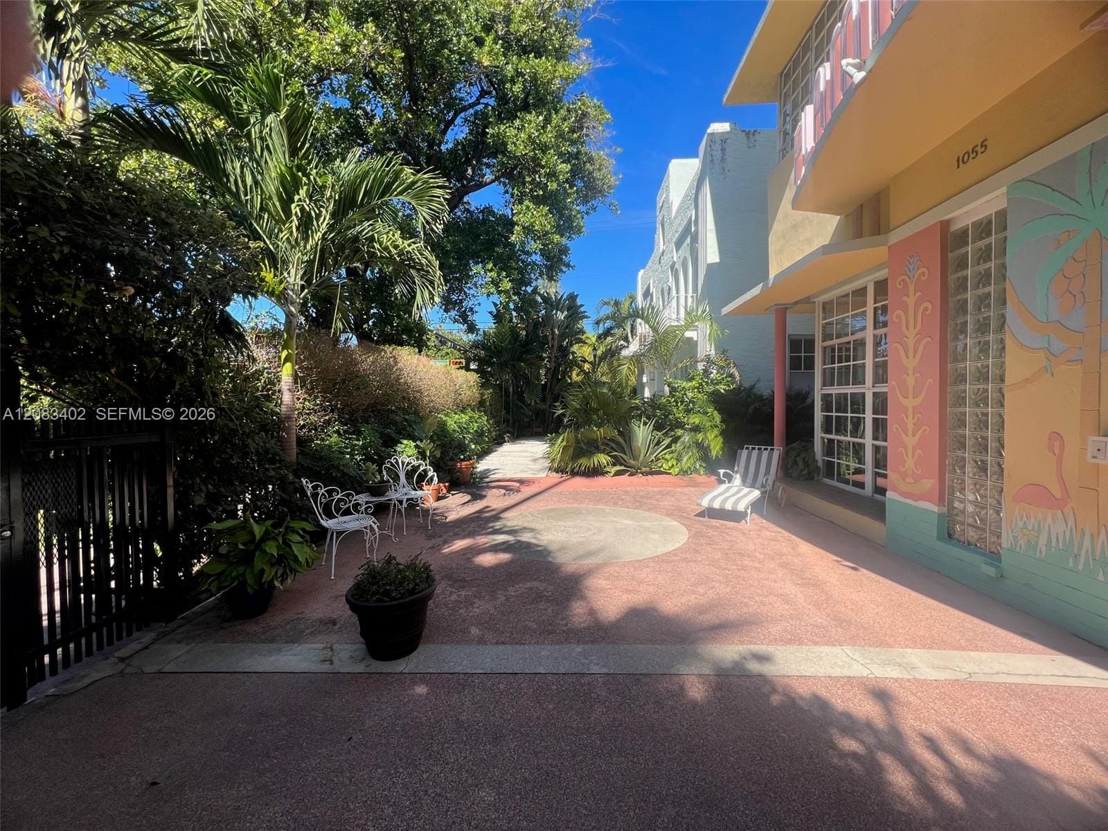 1051 Meridian Avenue 1E, Miami Beach, FL 33139 photo 3
