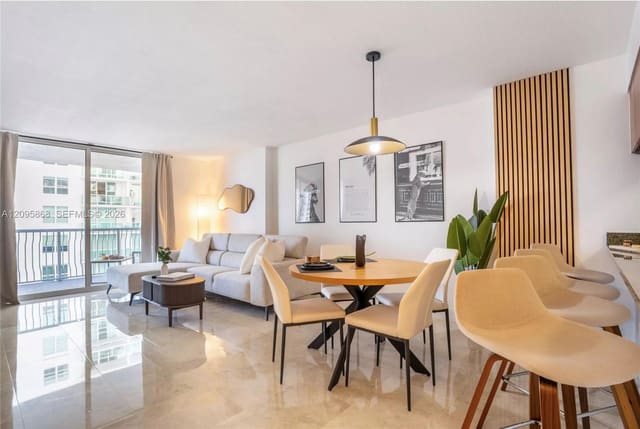 1200 Brickell Bay Drive 1805, Miami, FL 33131