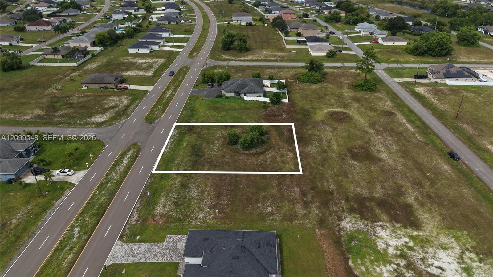 1735 Diplomat Parkway W, Cape Coral, FL 33993 photo 3