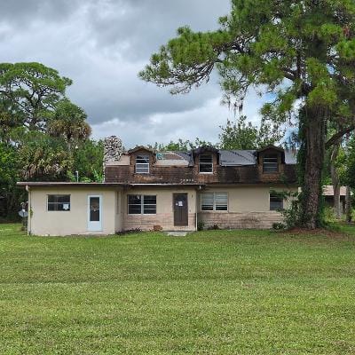 7900 8th Street, Vero Beach, FL 32968