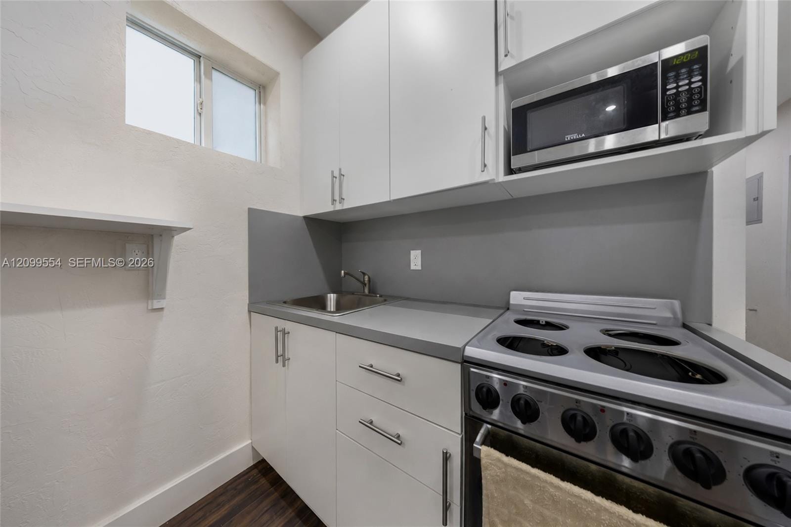 2420 NW 34th Street, Miami, FL 33142 photo 12