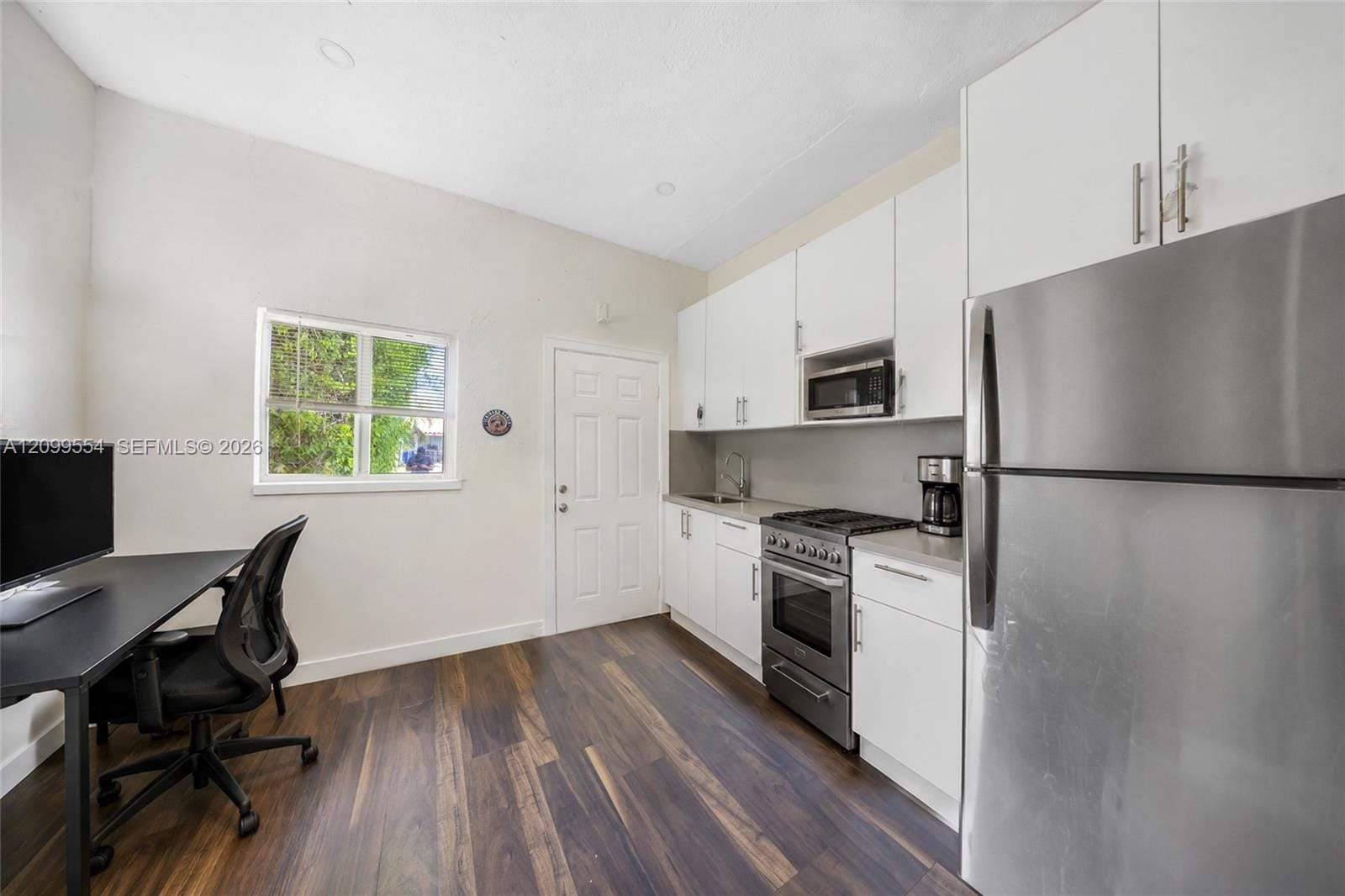 2420 NW 34th Street, Miami, FL 33142 photo 6