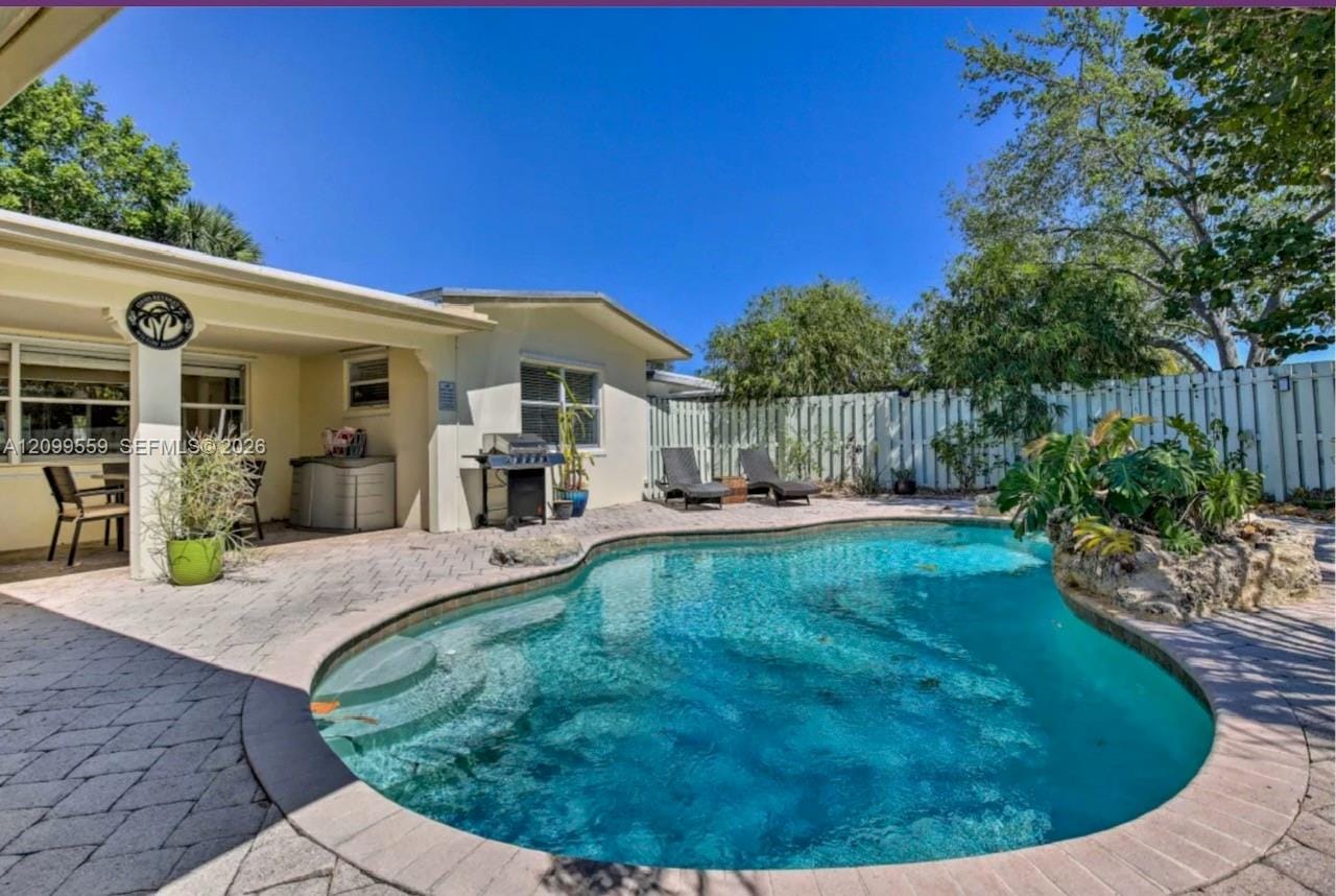 1909 NE 26th Drive 1909, Wilton Manors, FL 33306 photo 3