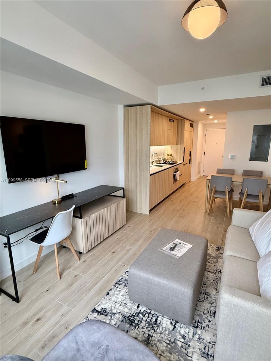 225 N Miami Avenue 3406 — photo 6
