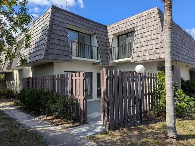 1795 N CONGRESS Avenue, West Palm Beach, FL 33401