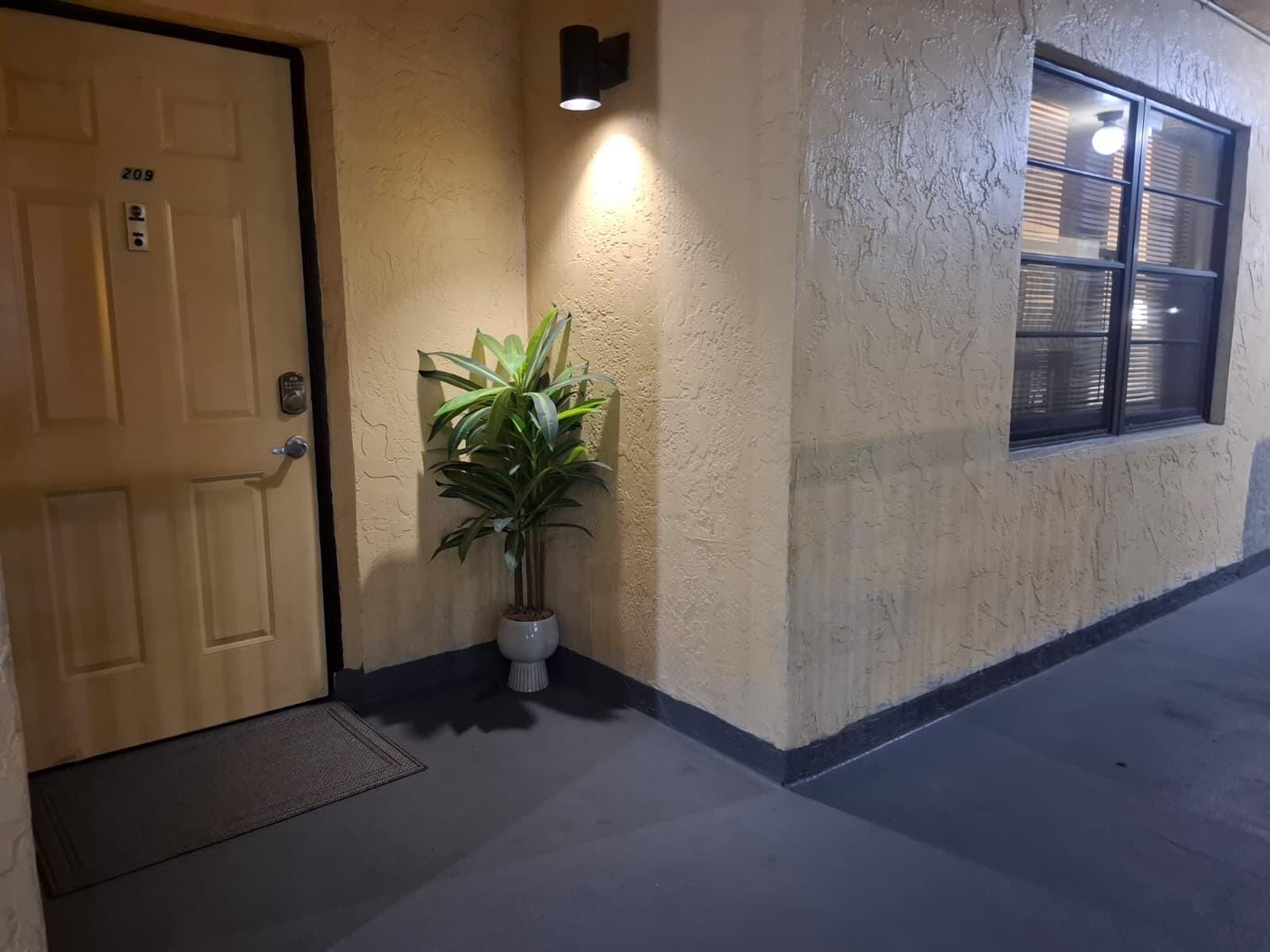 6475 W OAKLAND PARK Boulevard 209, Lauderhill, FL 33313 photo 15