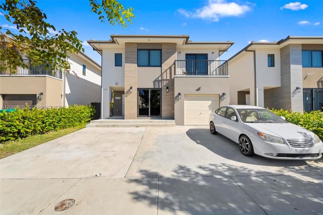 206 NW 11th Court 206, Florida City, FL 33034
