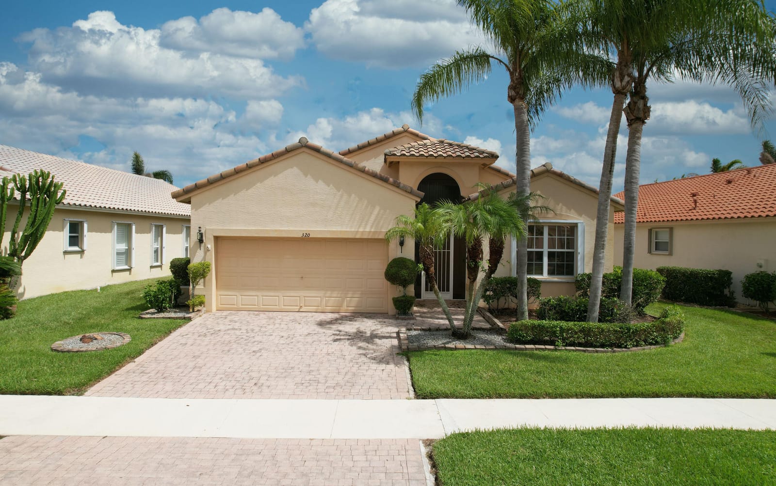 320 NW MILLPOND Lane, Port St. Lucie, FL 34986 photo 2