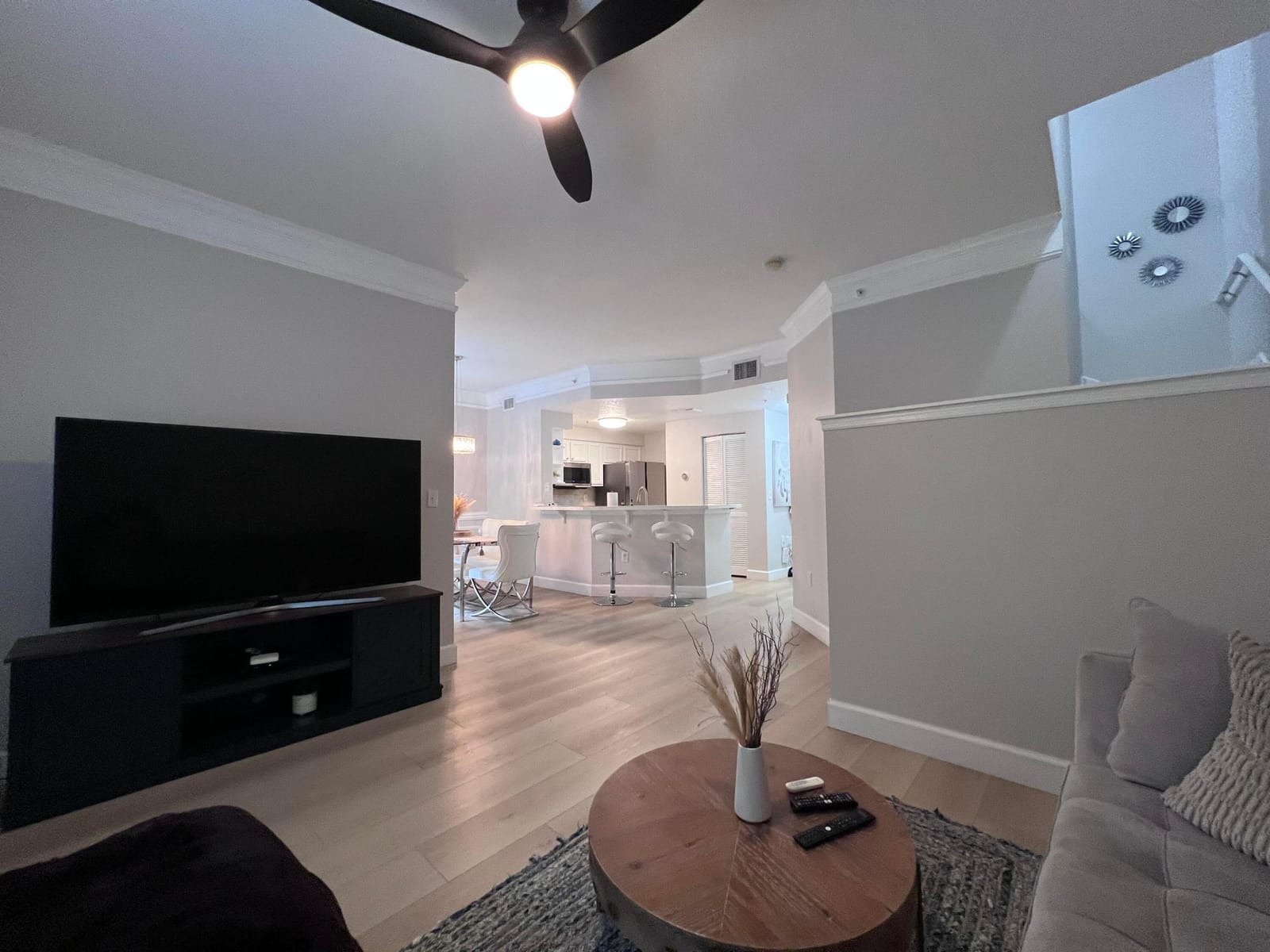 245 MURCIA Drive 206, Jupiter, FL 33458 photo 2
