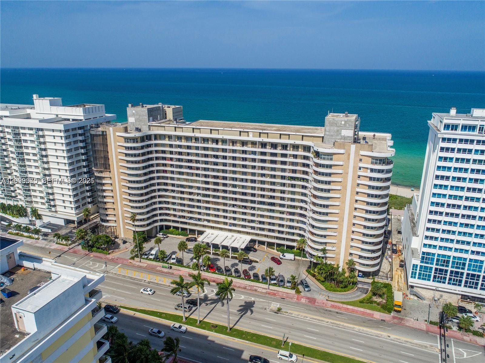 5555 Collins Avenue 9Z, Miami Beach, FL 33140 photo 1