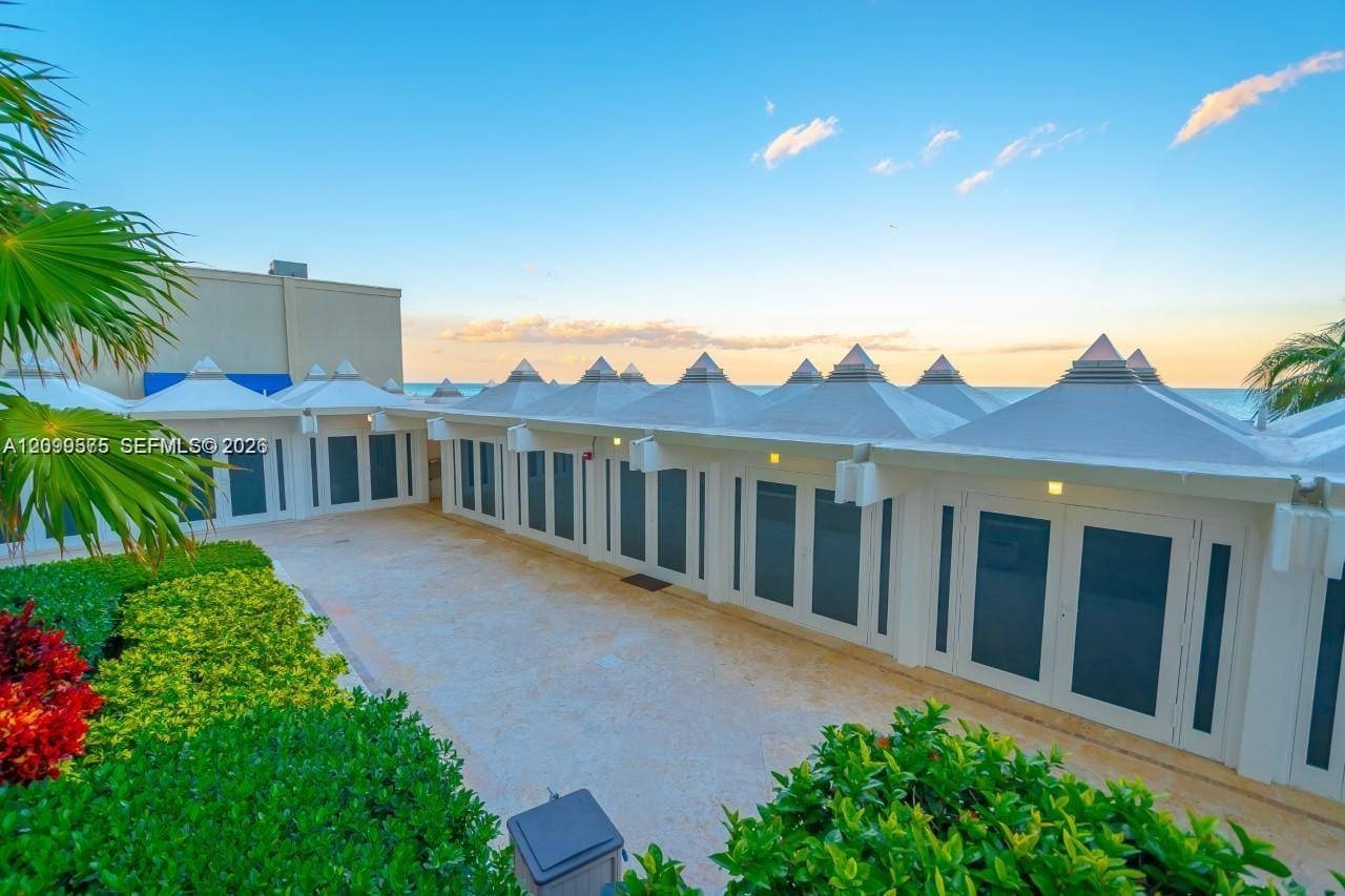 5555 Collins Avenue 9Z, Miami Beach, FL 33140 photo 11
