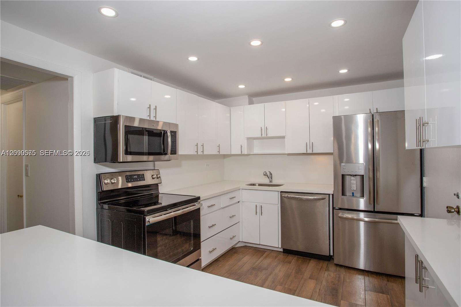 5555 Collins Avenue 9Z, Miami Beach, FL 33140 photo 29