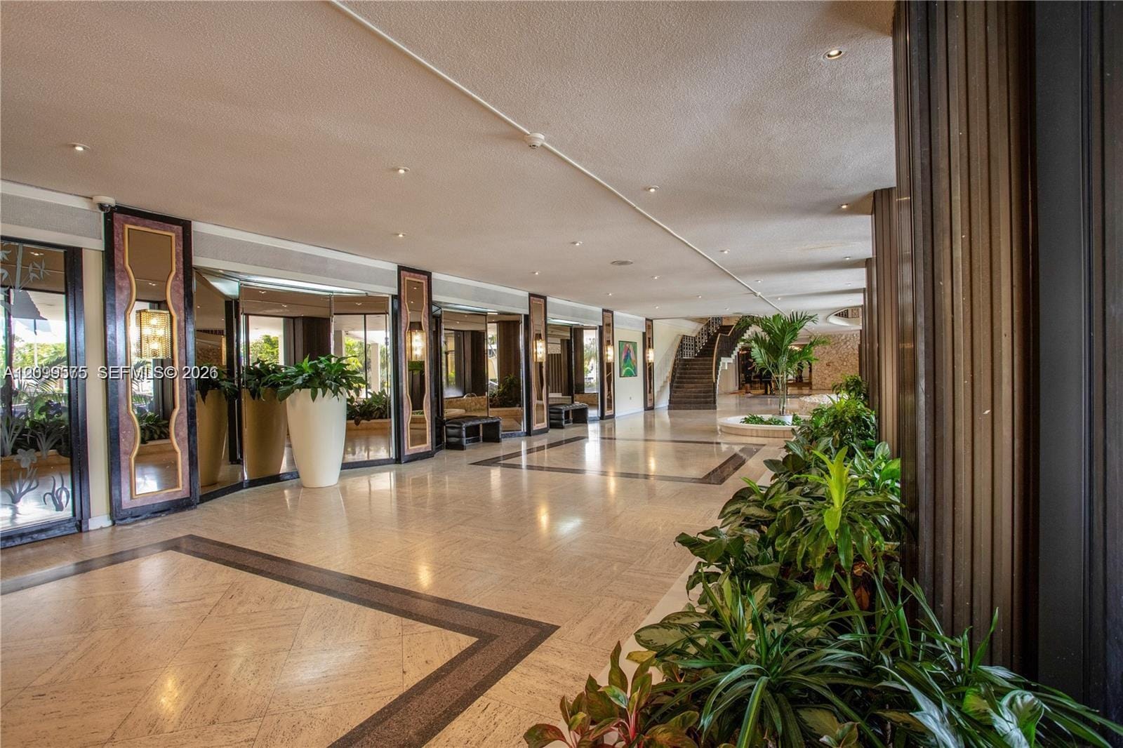 5555 Collins Avenue 9Z, Miami Beach, FL 33140 photo 30