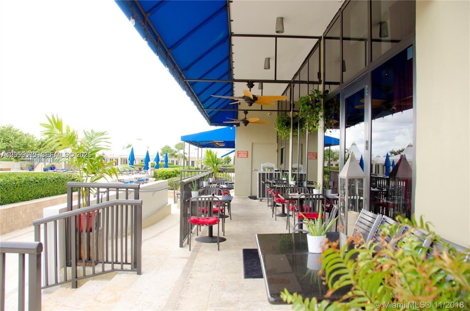 5555 Collins Avenue 9Z, Miami Beach, FL 33140 photo 9