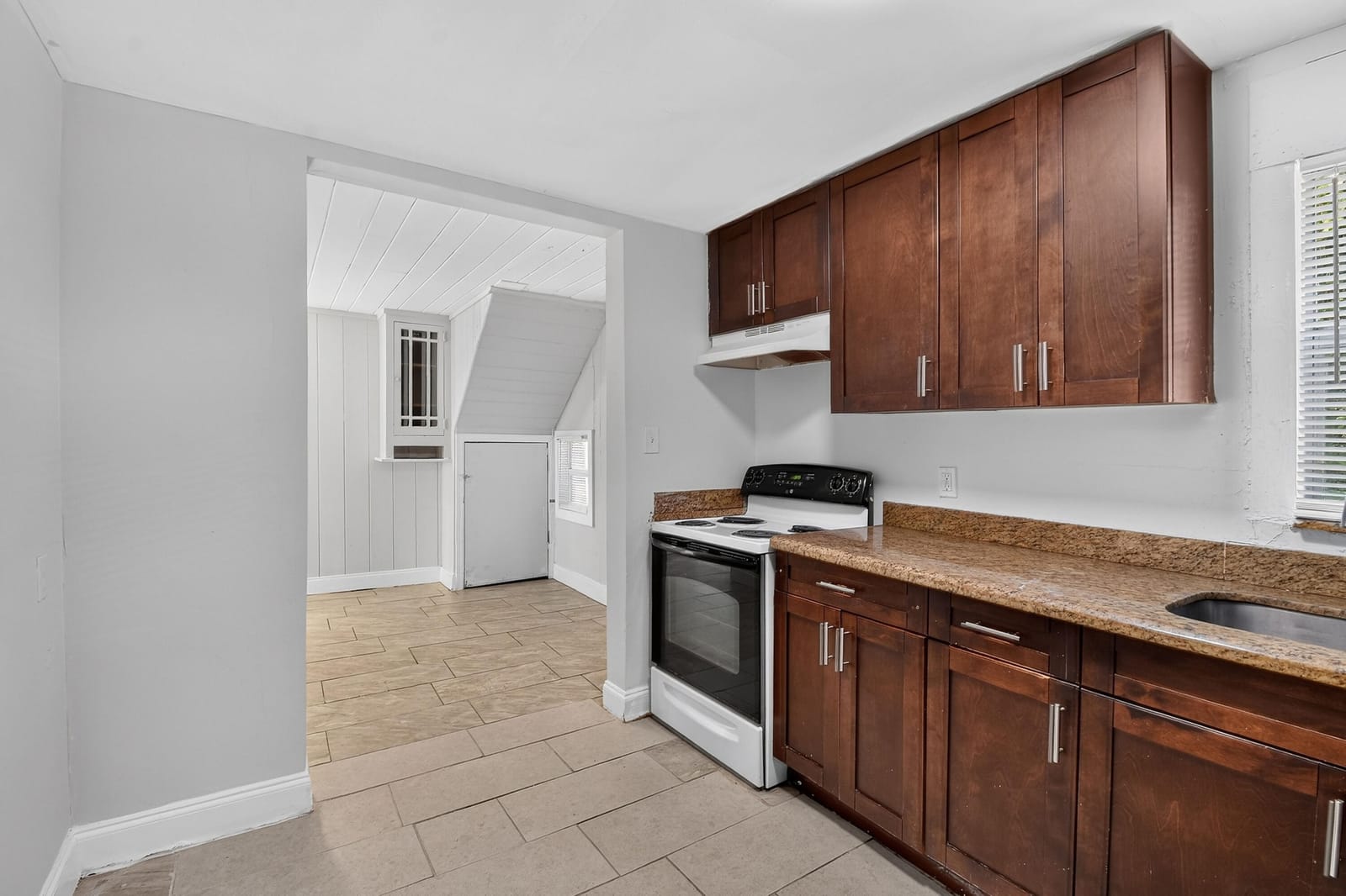 885 7th Street, West Palm Beach, FL 33401 photo 13