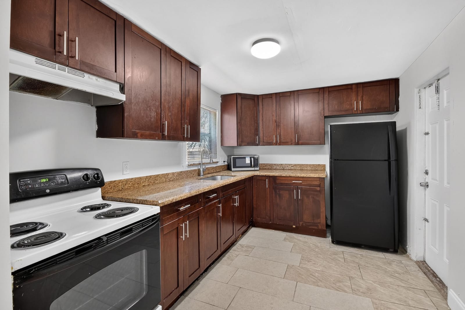 885 7th Street, West Palm Beach, FL 33401 photo 14