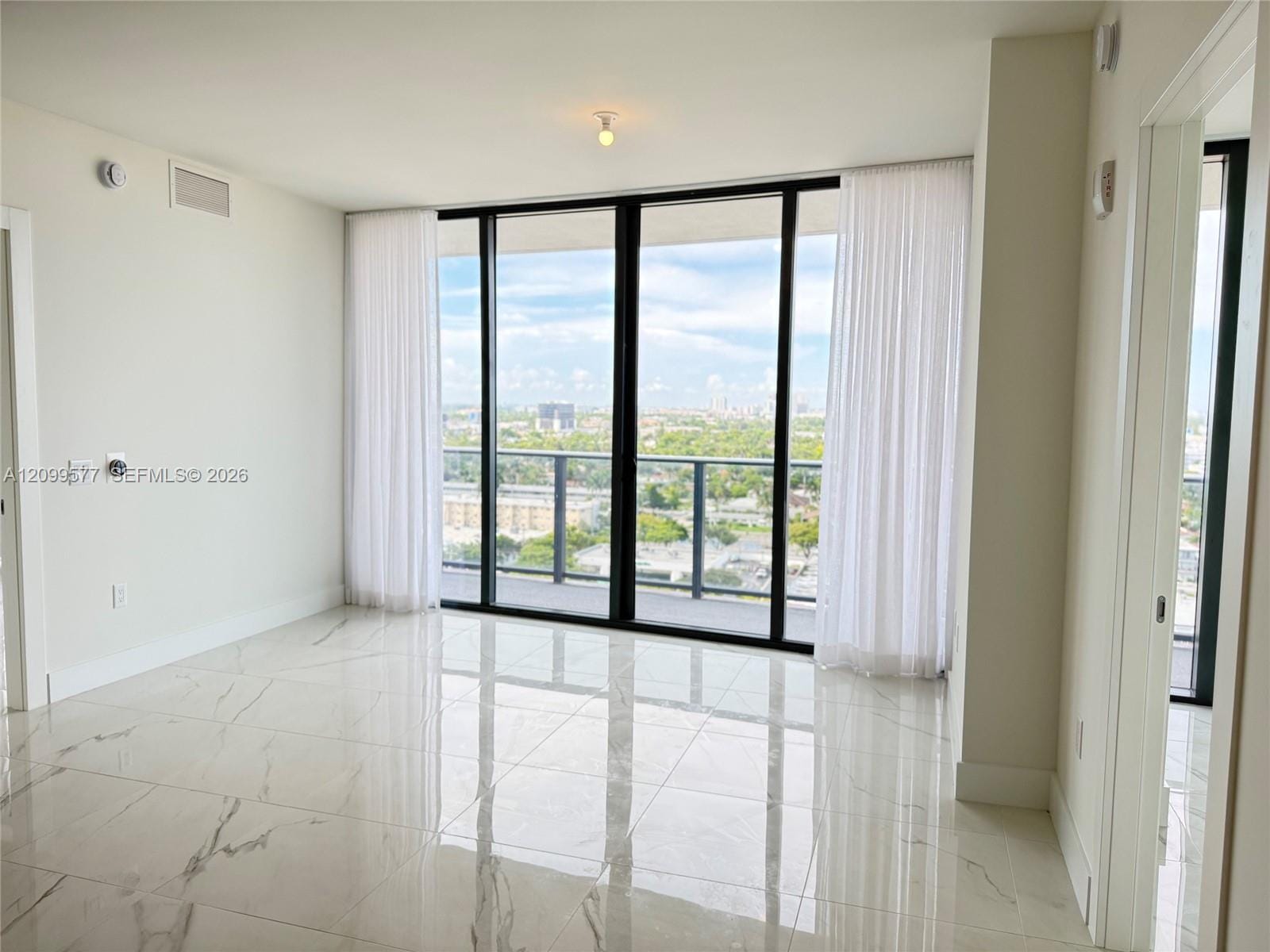 1170 E Hallandale Beach 1407, Hallandale Beach, FL 33009 photo 3
