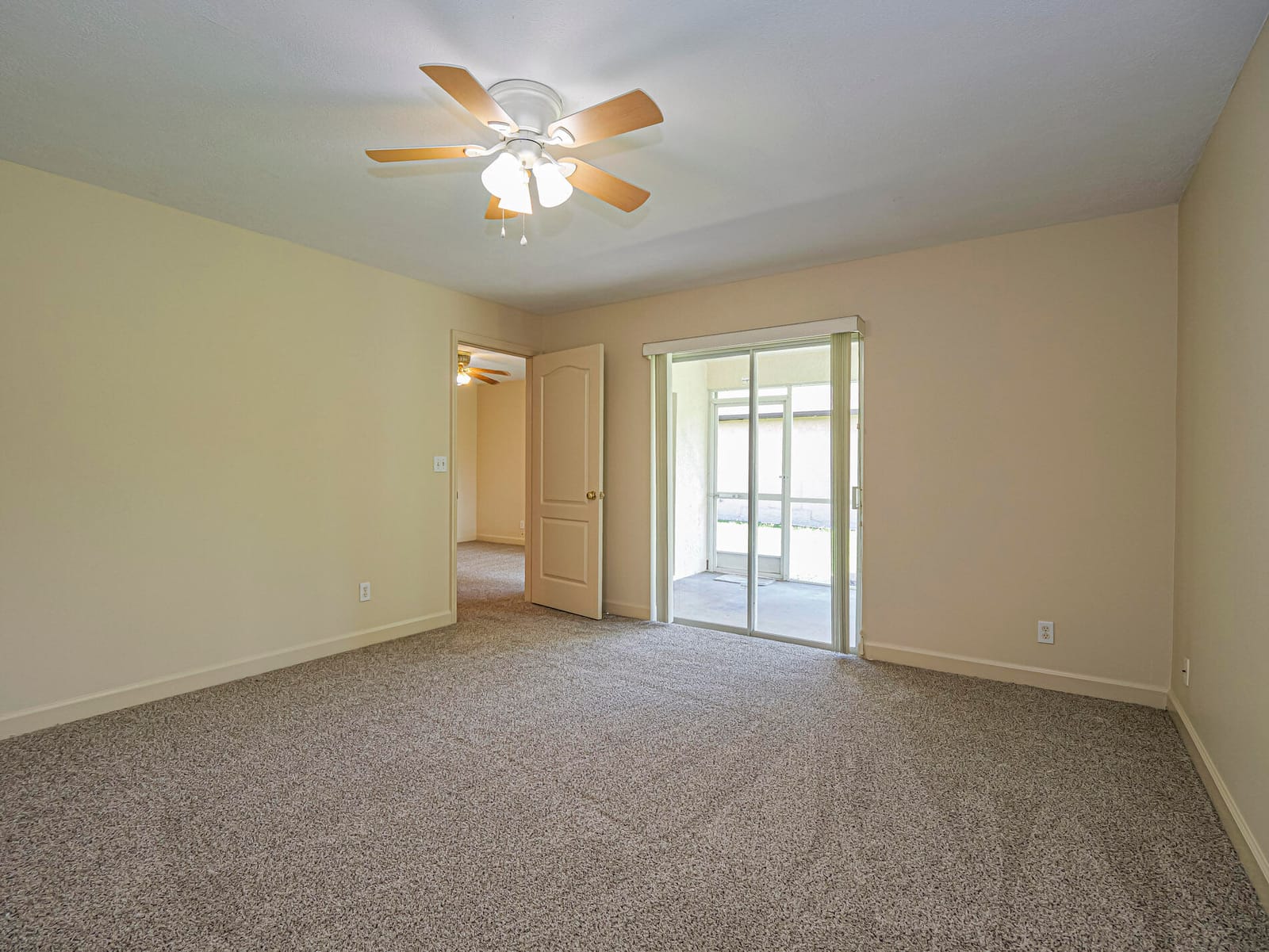 301 S WIMBROW Drive A, Sebastian, FL 32958 photo 15