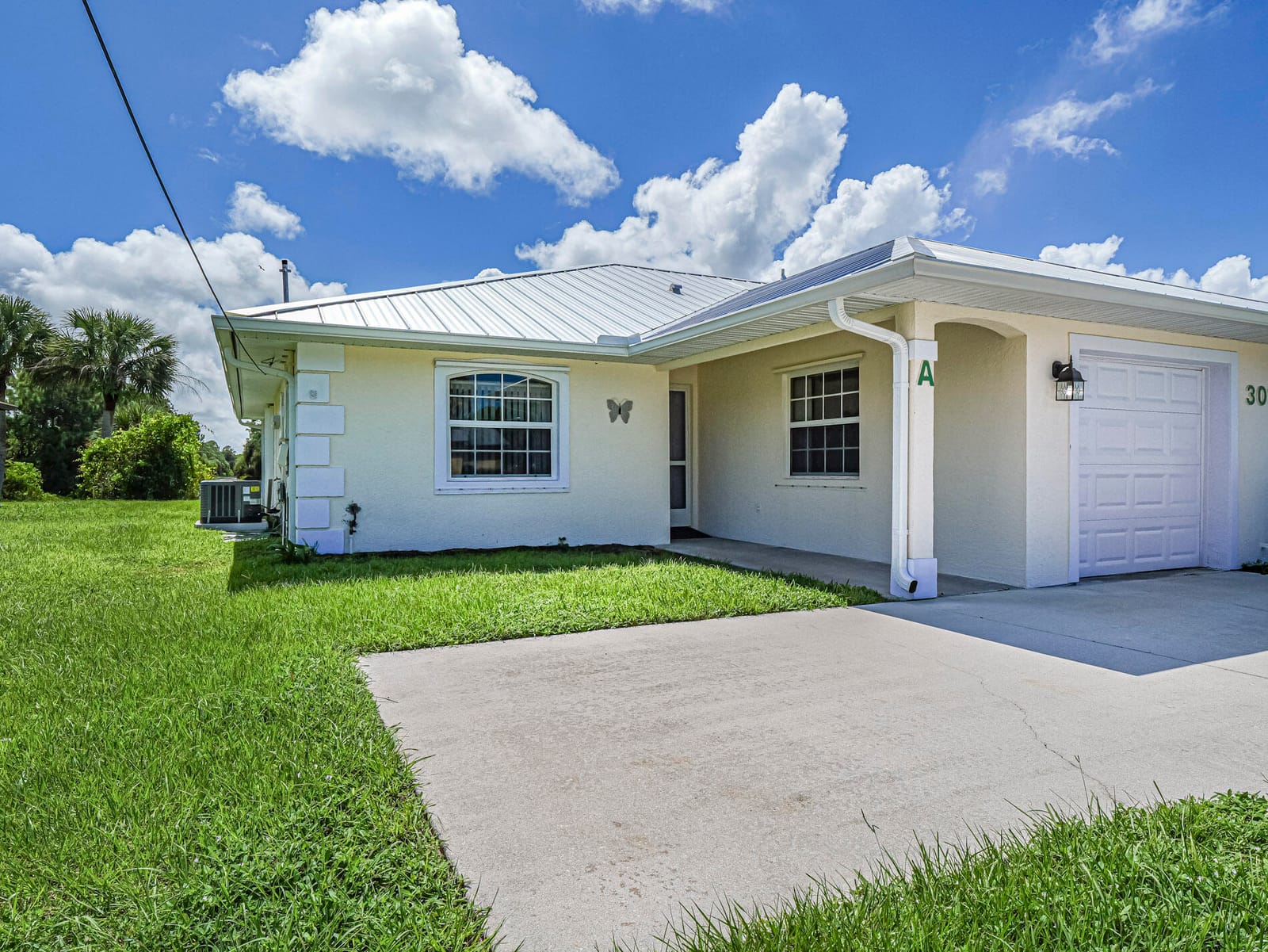 301 S WIMBROW Drive A, Sebastian, FL 32958 photo 4