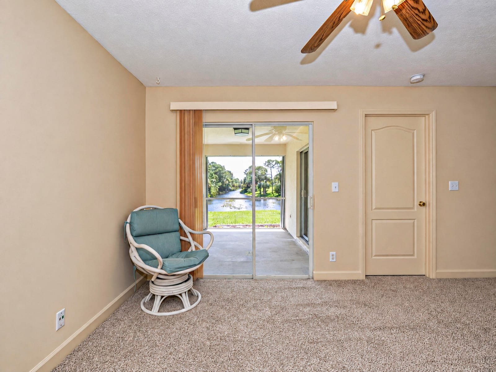 301 S WIMBROW Drive A, Sebastian, FL 32958 photo 7