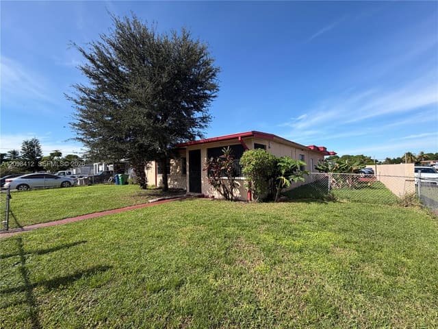 13140 NW 18th Avenue ., Miami, FL 33167