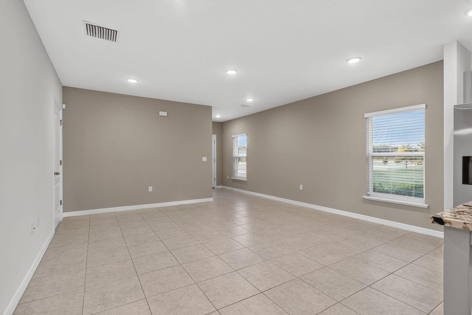 3970 COLLEGIATE Boulevard, Lakeland, FL 33803 photo 5