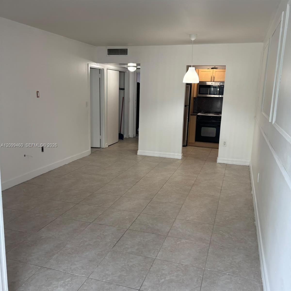 200 177th Drive 104, Sunny Isles Beach, FL 33160 photo 2