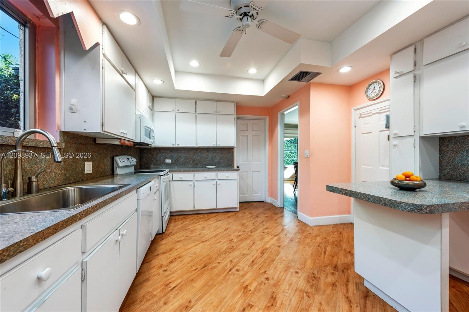 6415 Pine Tree Drive Circle, Miami Beach, FL 33141 photo 10
