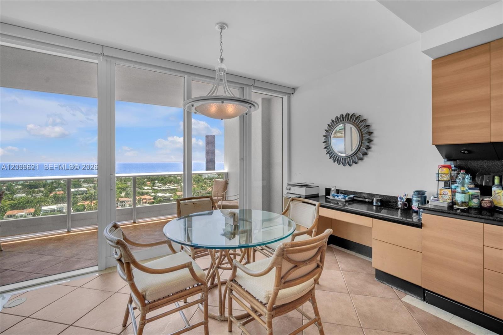 19955 NE 38th Court 2204, Aventura, FL 33180 photo 2