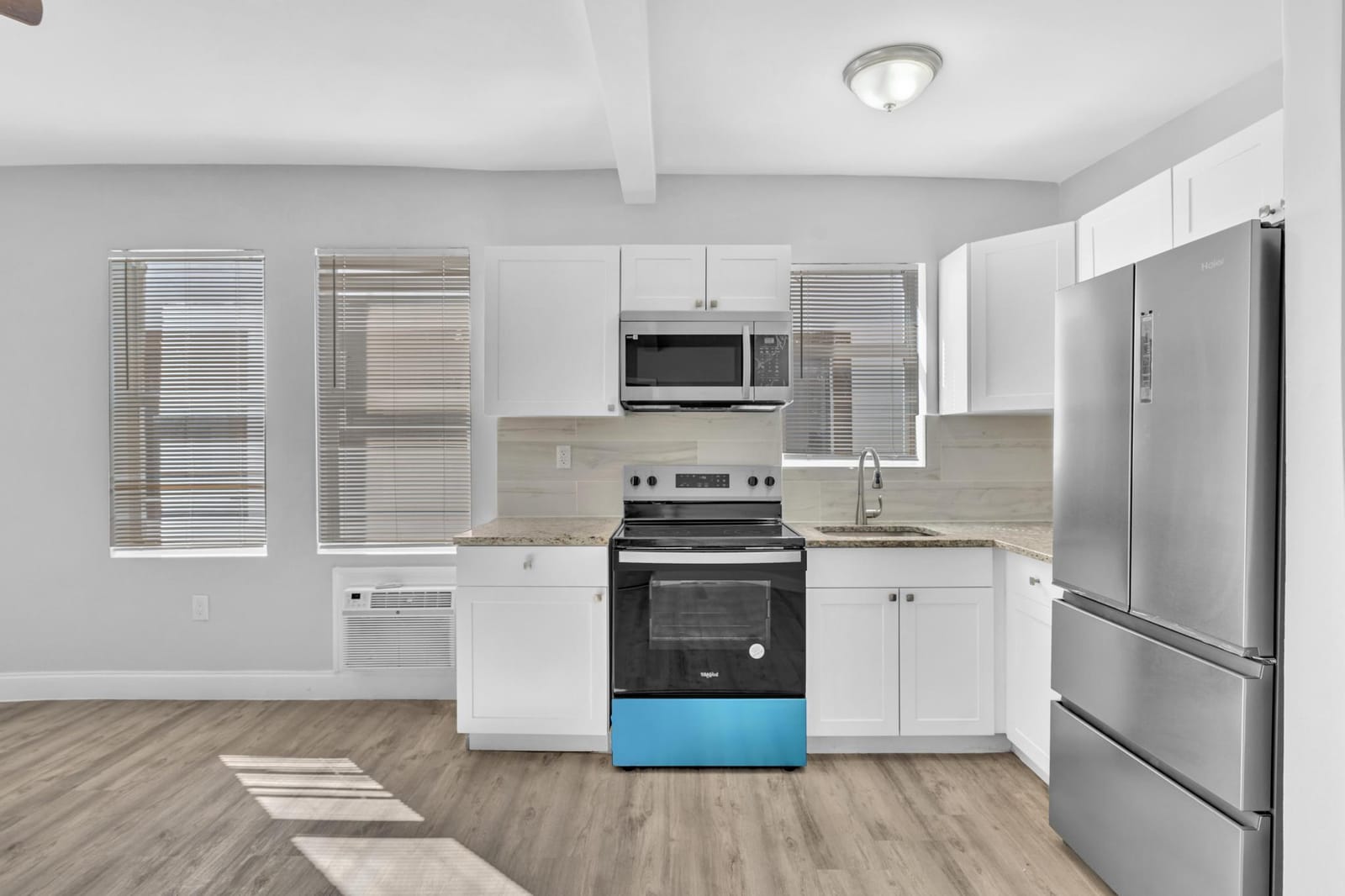 1142 SW 4TH Street 6 — photo 5