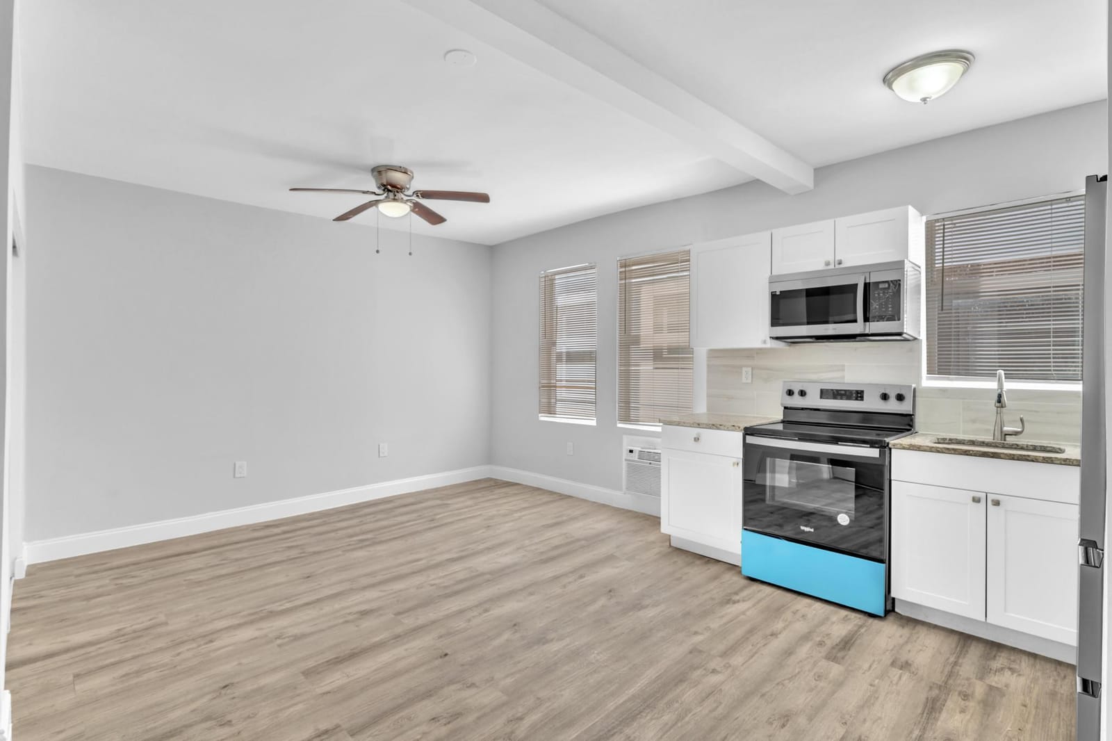 1142 SW 4TH Street 6 — photo 6