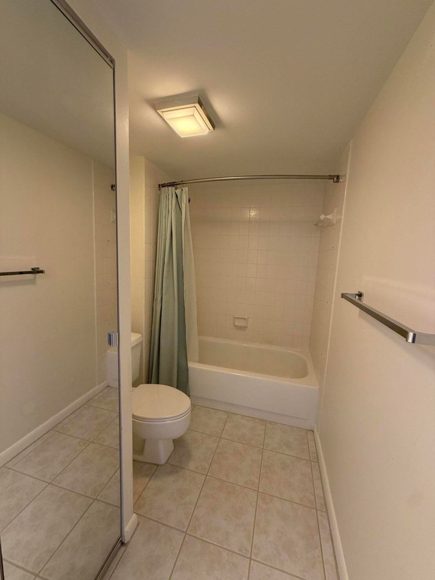 5820 SE WINDSONG Lane 209, Stuart, FL 34997 photo 30