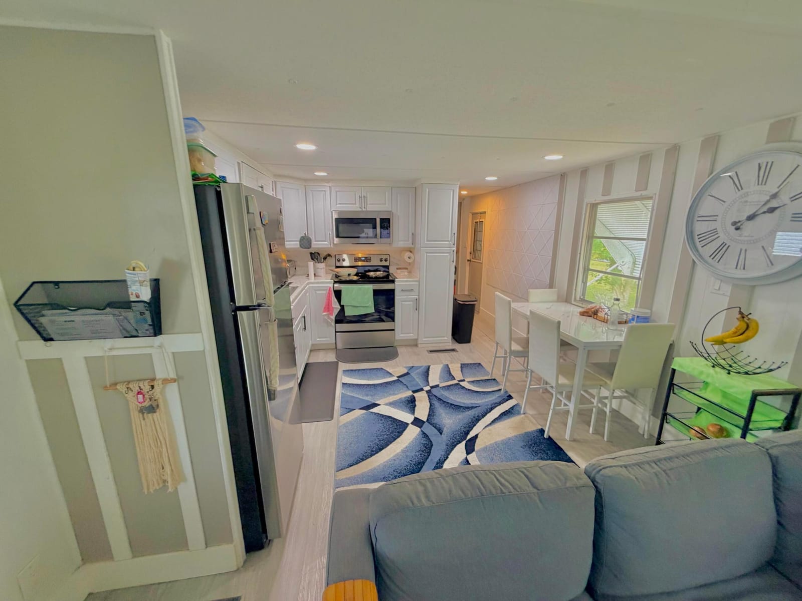 14624 Glenview Drive — photo 3