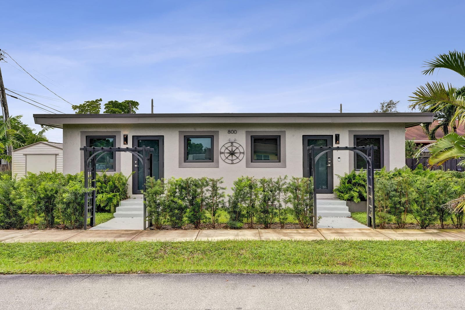 800 N 59th Avenue 1-2