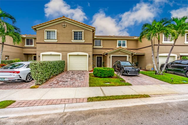 2623 SW MARSHFIELD Court, Port St. Lucie, FL 34953