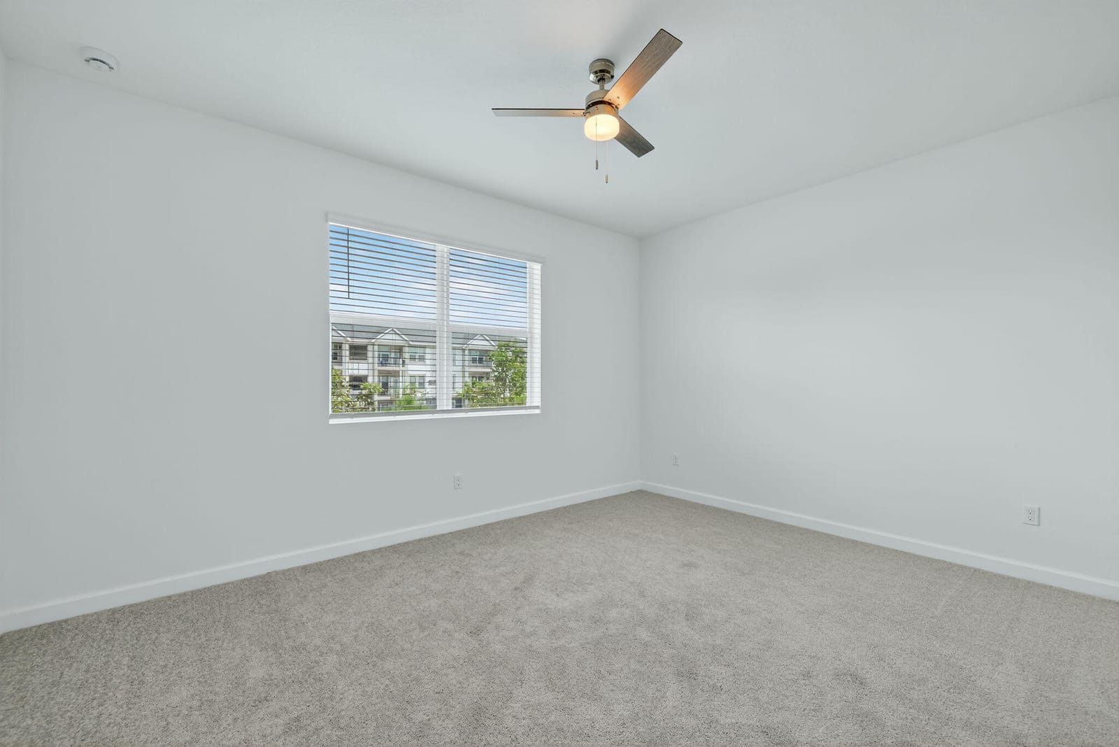 311 SE CROSSOAK Lane, Port St. Lucie, FL 34984 photo 12