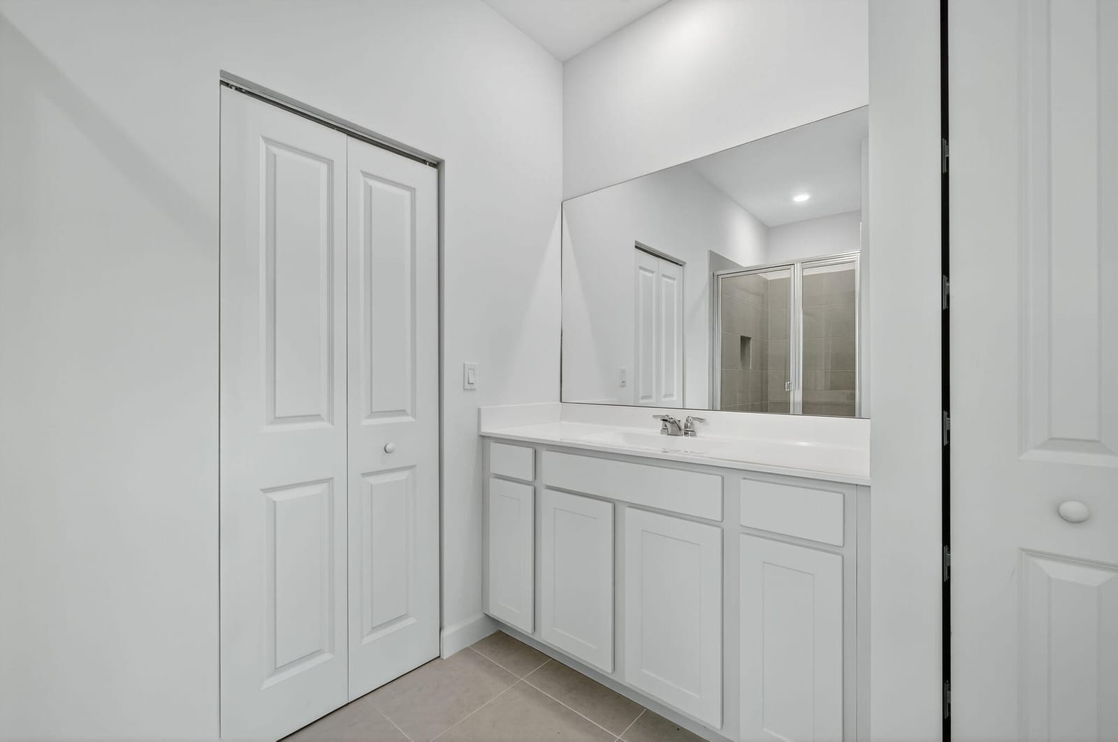 311 SE CROSSOAK Lane, Port St. Lucie, FL 34984 photo 16