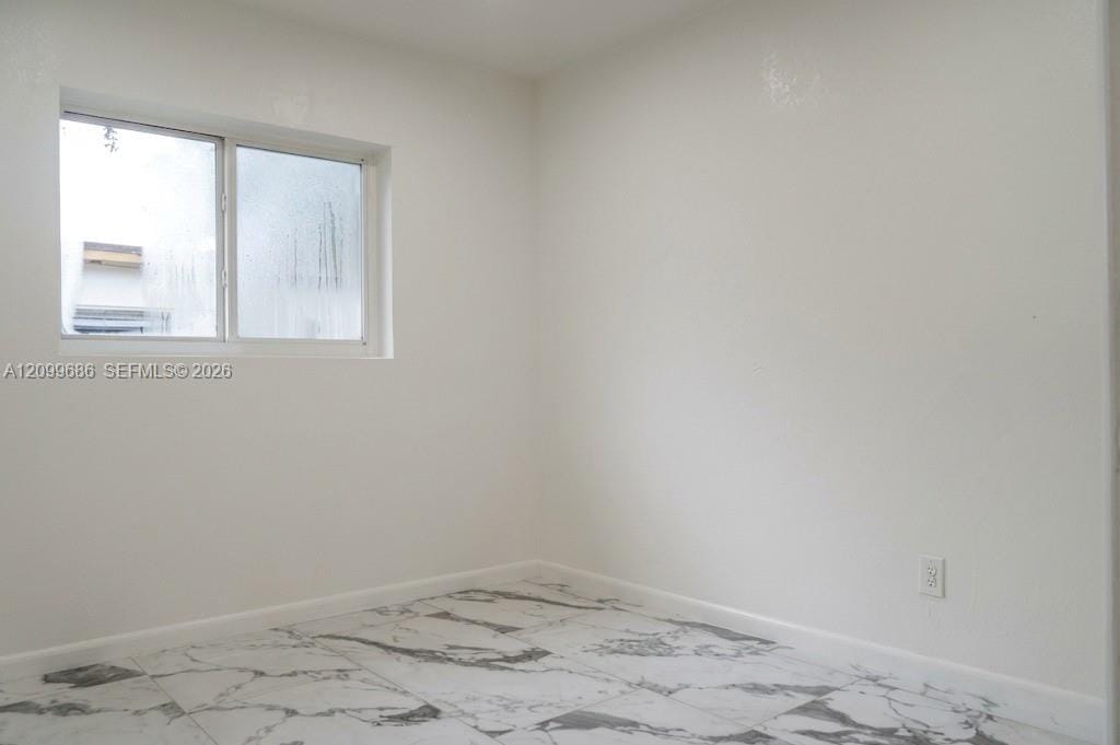3201 SW 48th Avenue — photo 12
