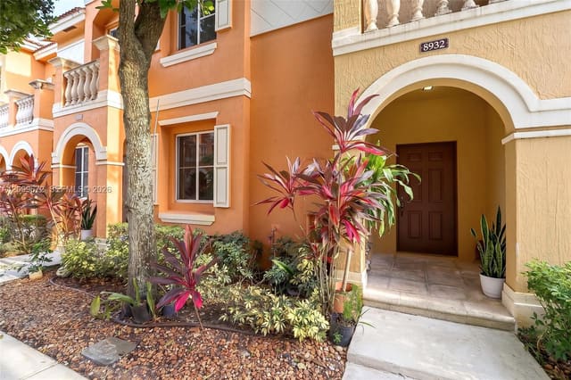 8932 SW 18th Street, Miramar, FL 33025