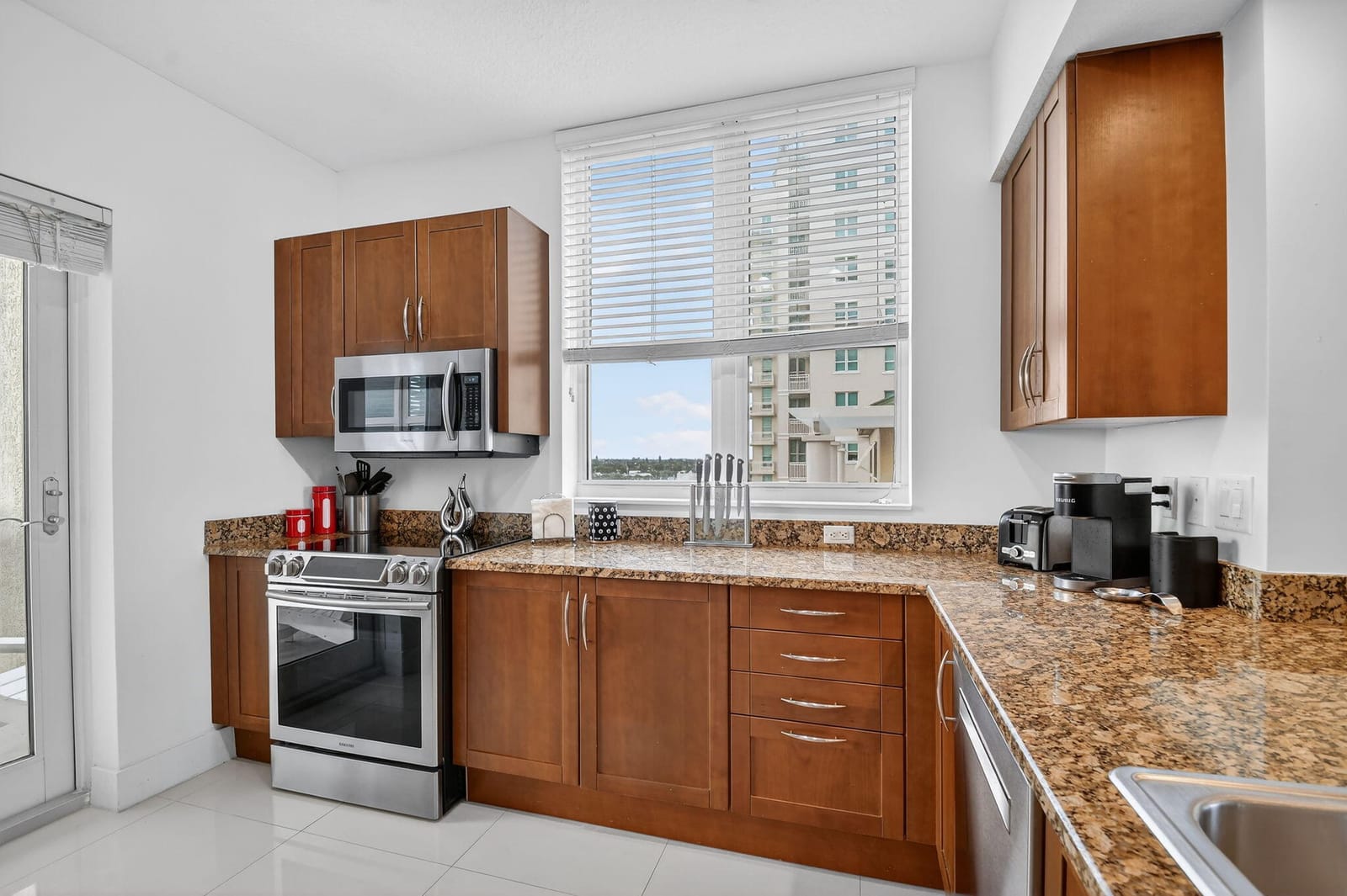 350 N Federal Highway 605 — photo 12