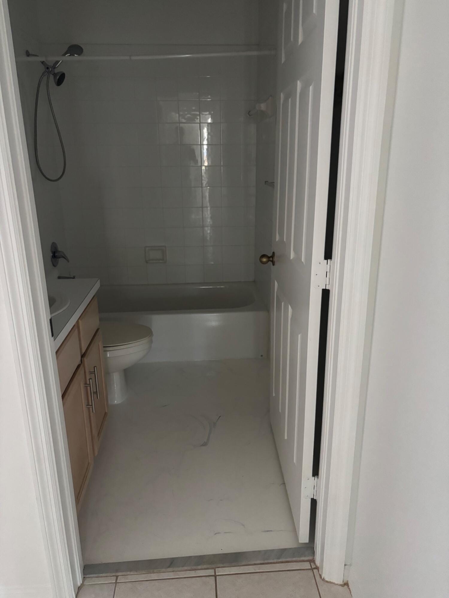 4262 NW 1ST Place, Deerfield Beach, FL 33442 photo 17