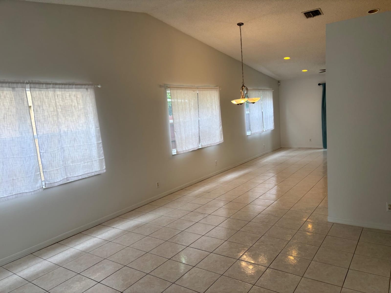 4262 NW 1ST Place, Deerfield Beach, FL 33442 photo 3