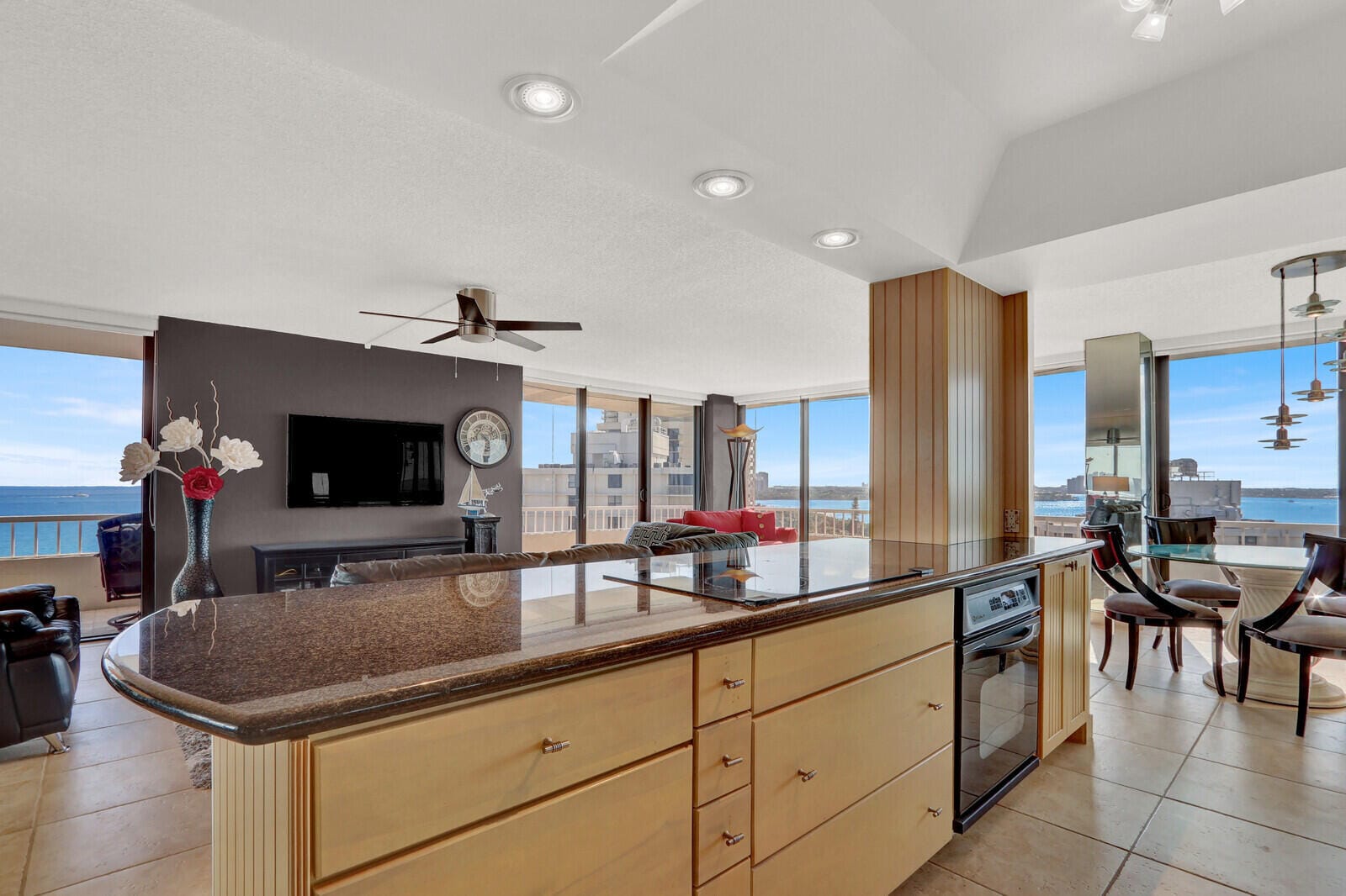 5510 N OCEAN Drive 12B, Singer Island, FL 33404 photo 8