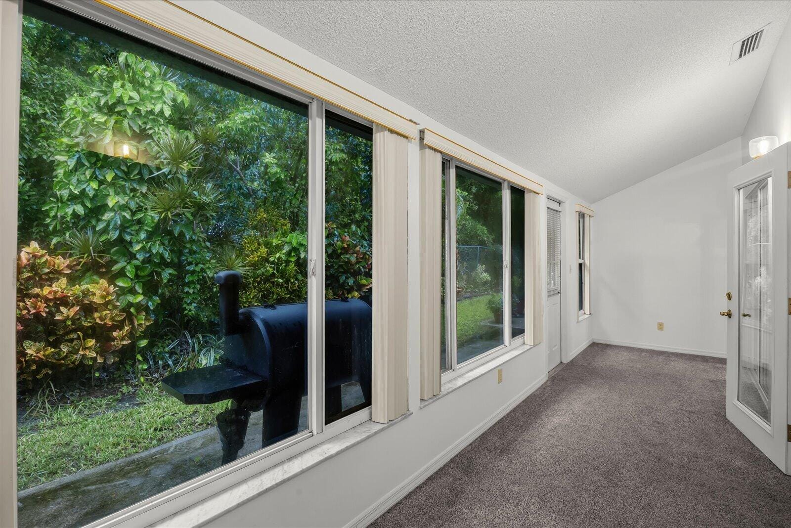 663 NE WAX MYRTLE Way, Jensen Beach, FL 34957 photo 10