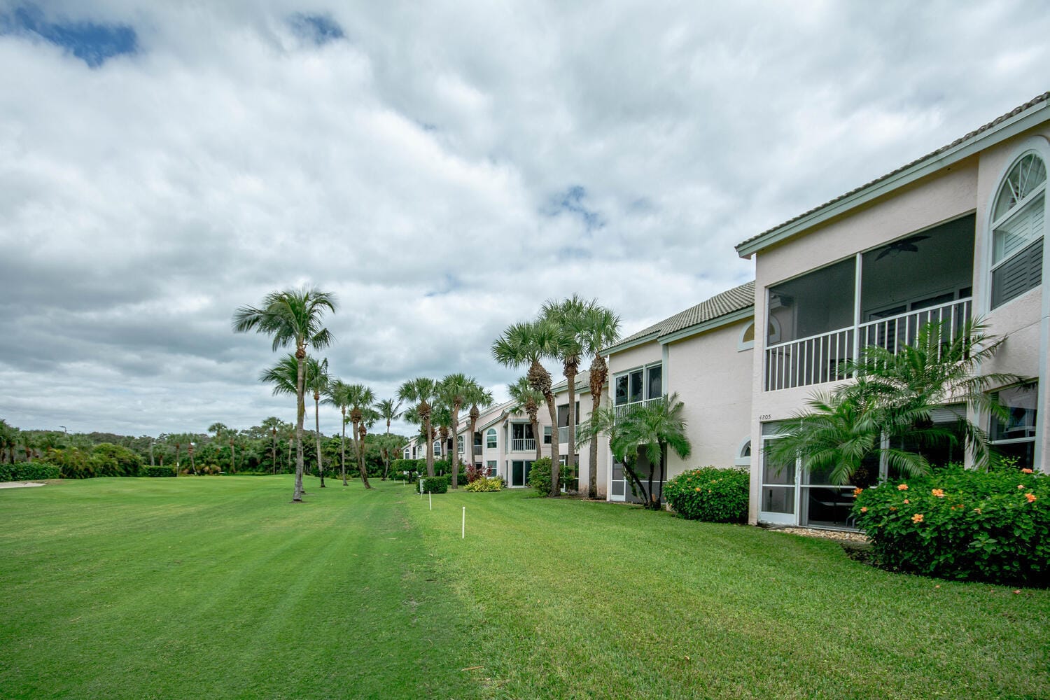 4205 FAIRWAY Drive N 4205, Jupiter, FL 33477 photo 4