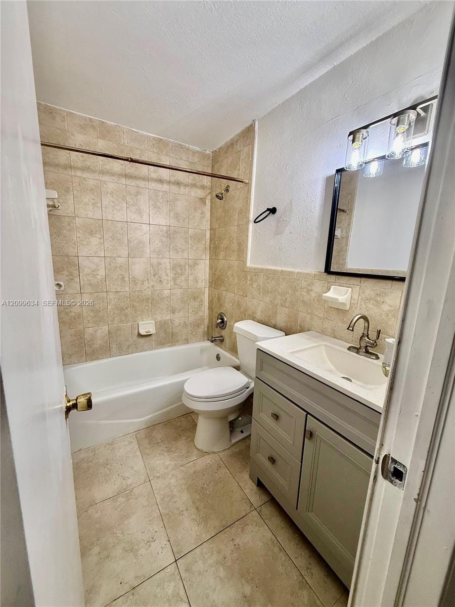 1002 S 28th Avenue 0, Hollywood, FL 33020 photo 3